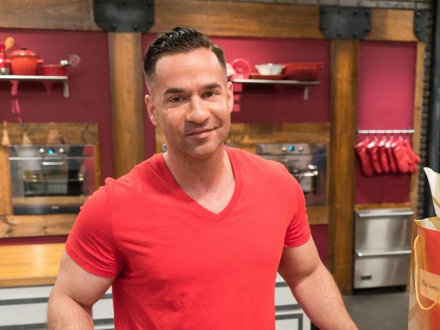 Meet Worst Cooks Celebrity Recruit Mike 