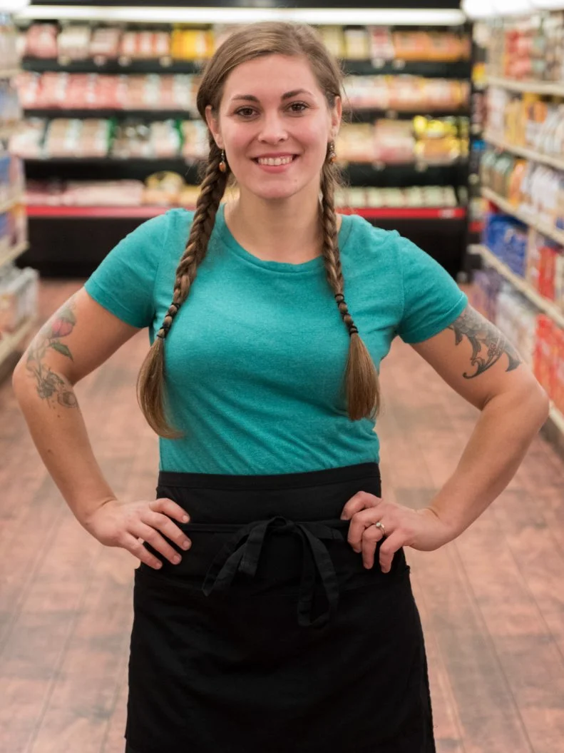 Contestant Samantha Mitchell, as seen on Food Network's Guy's Grocery Games, Season 12.