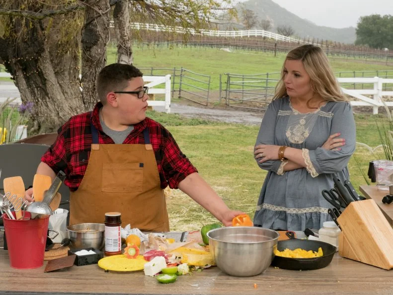 Host Damaris Phillips chats to Caselin Williams, as seen on Kids BBQ Championship, Season 2.