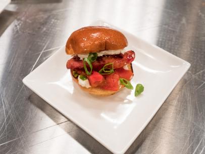 Contestant Toya Boudy's dish, Andouille and Cream Cheese Slider, for the challenge #SnackandaHack, as seen on Star Salvation for Food Network Star, Season 13.