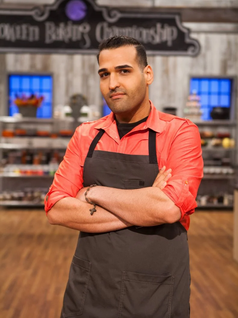 Jonathan Elias, as seen on Halloween Baking Championship, Season 3.
