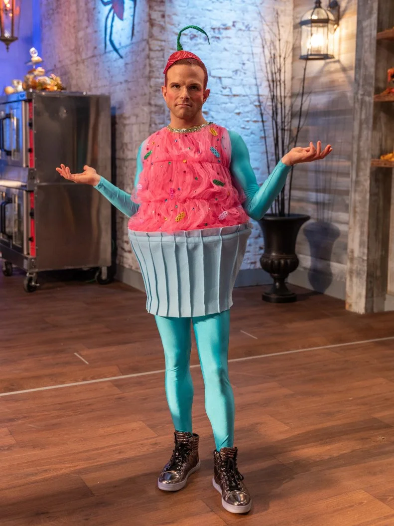 Judge Zac Young poses for a photo, as seen on Food Network's Halloween Baking Championship, Season 4.