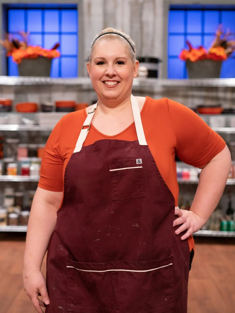 Jess Eddy, as seen on Halloween Baking Championship, Season 5.