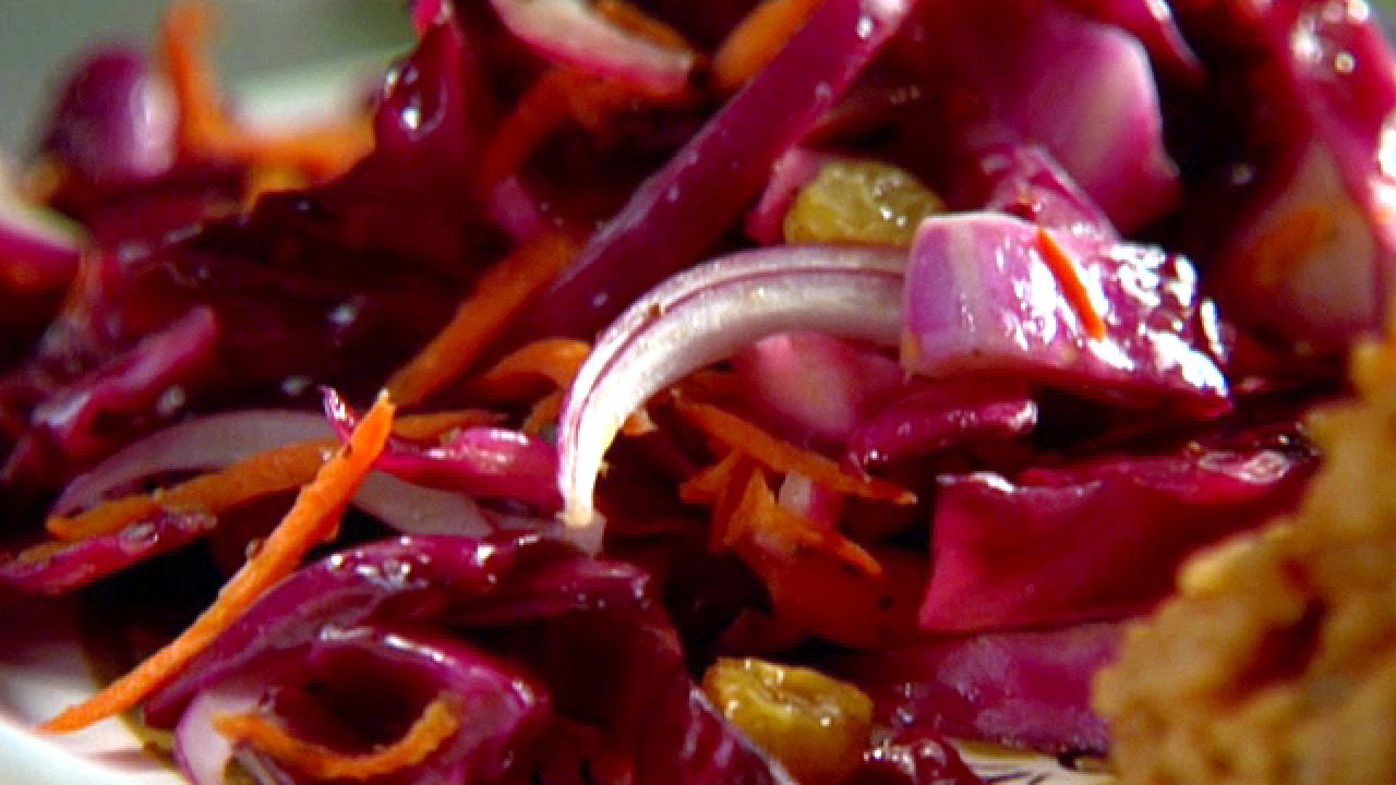 Quick Red Cabbage Slaw