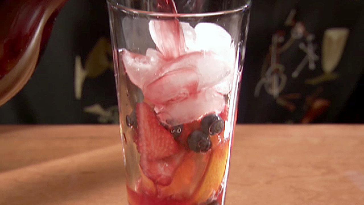 How to Make Sangria