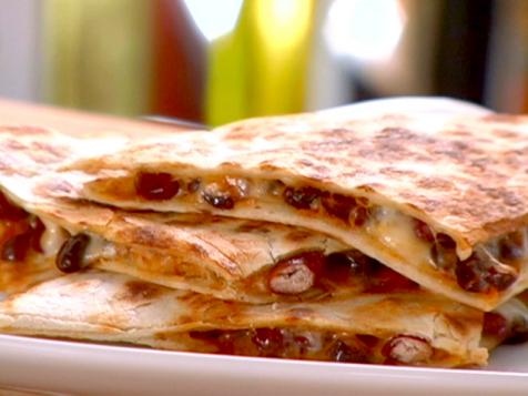 R2R: 3-Bean Chili Quesadilla