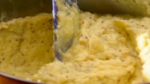 Grainy Mustard Mashed Potatoes