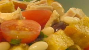 White Bean Tuna Nicoise Salad