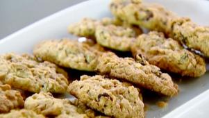 Raisin Pecan Oatmeal Cookies