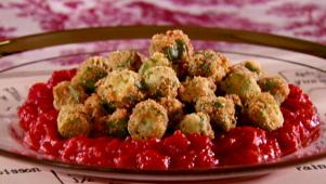 Fried Okra With Tomatoes