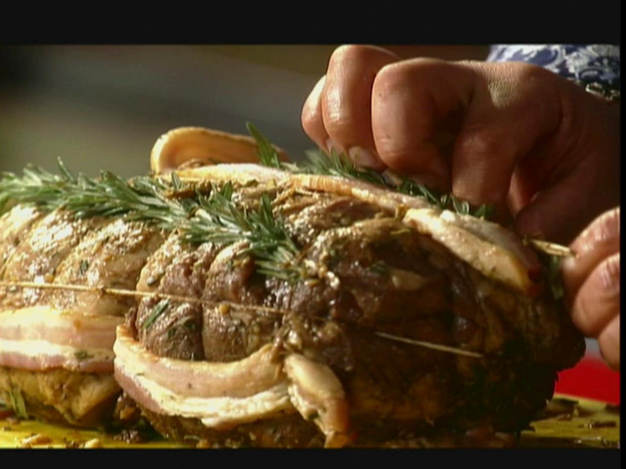 How to Roast a Leg of Lamb - The Hungry Mouse