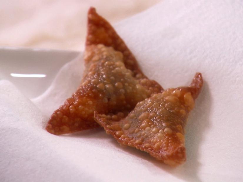 Fried Chocolate and Banana Ravioli Recipe Giada De Laurentiis Food