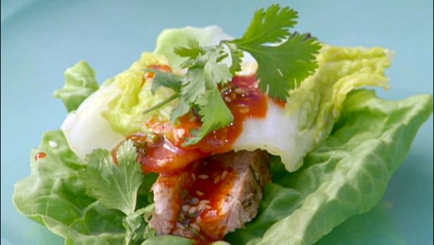 Pork Shoulder Rajas with Quick Kimchi in Lettuce Leaves with Kojuchang Sauce_image