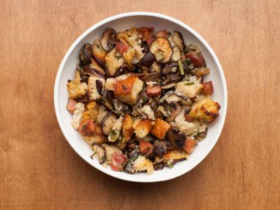 Thanksgiving Stuffing & Dressing How-Tos