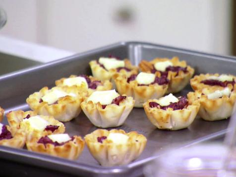 Brie-Merlot Mushrooms Bites