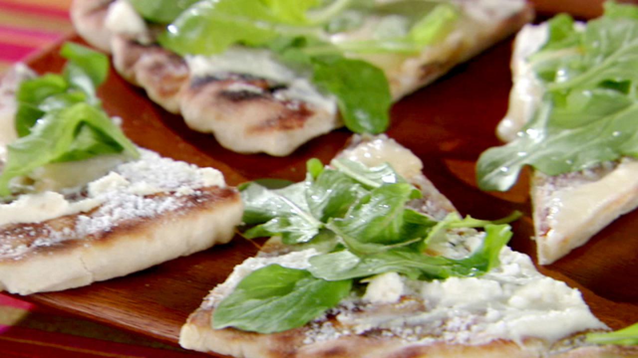 Bobby's Grilled Pizza Bianca
