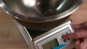 Alton's Kitchen Tools: Scales