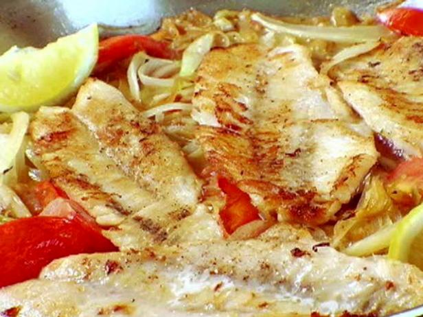 Snapper with Fennel, Onion and Tomato image