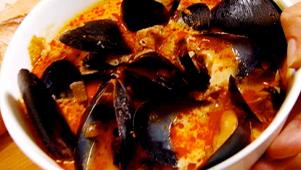 Spicy Mussels With Chorizo