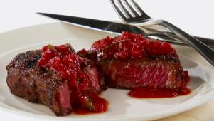 Grilled Steak With Chile Sauce