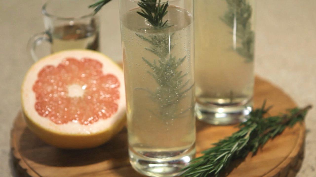 Rosemary Champagne Fizz