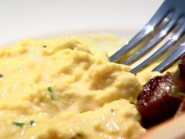 Slow-Cooked Scrambled Eggs with Goat Cheese