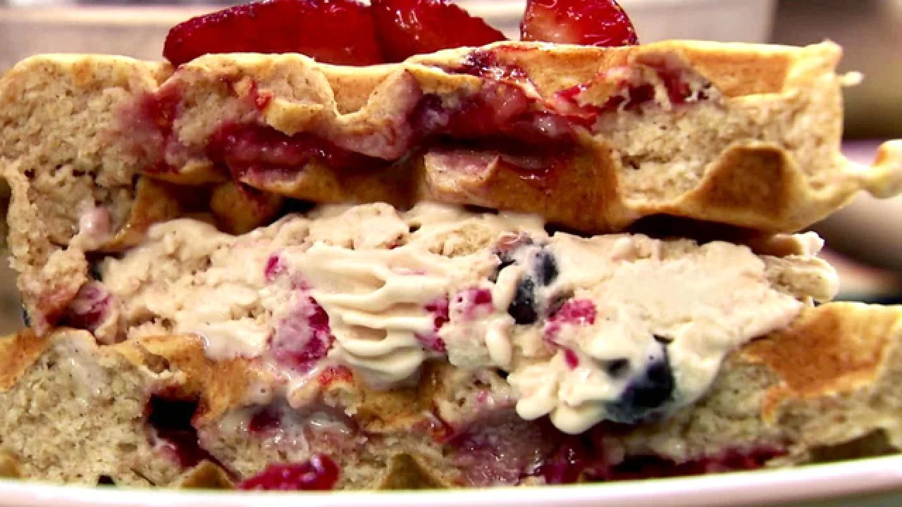 Strawberry Wafflewich