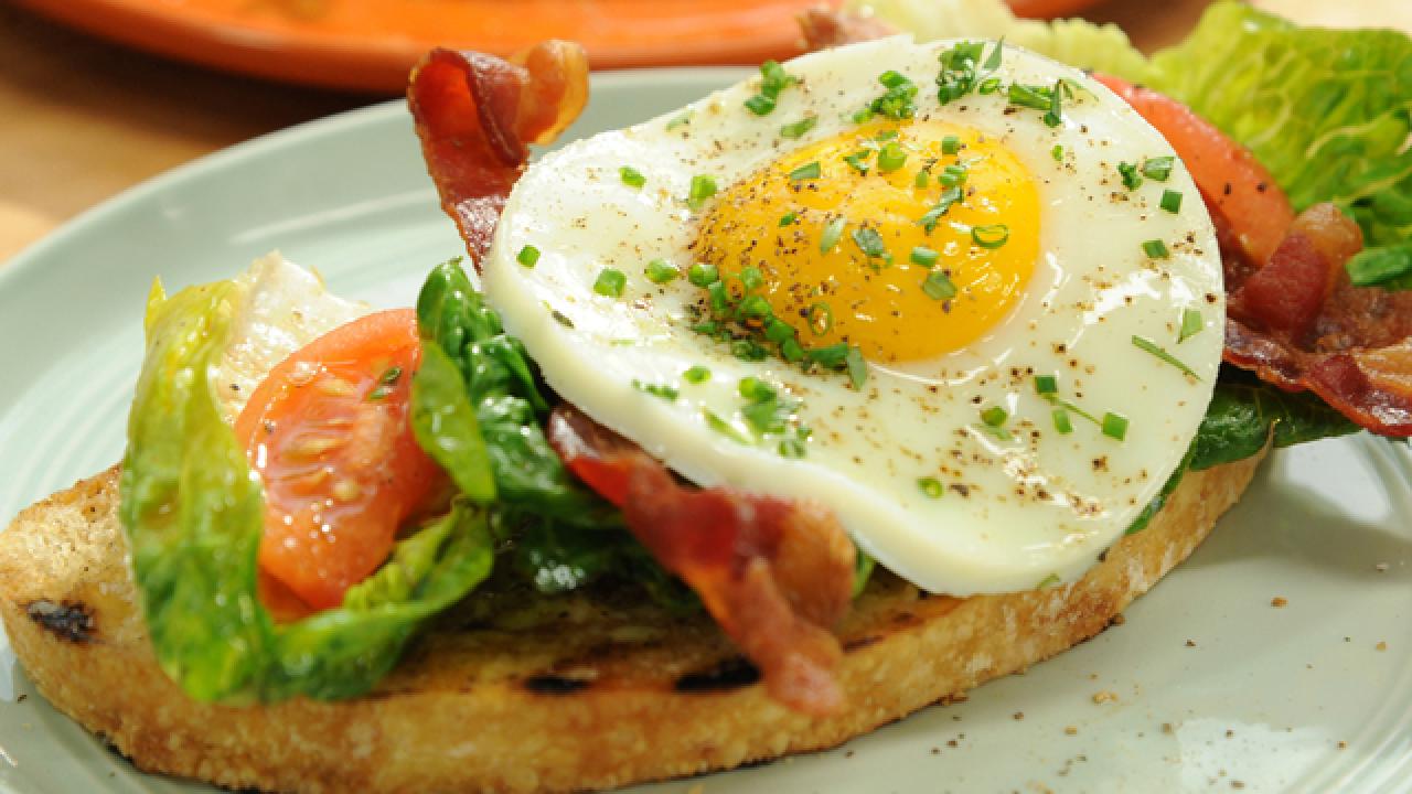 Egg-Topped BLT Sandwich