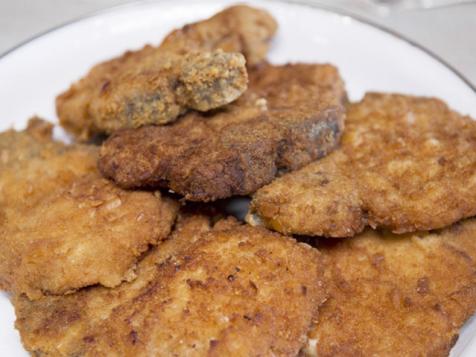 Learn the Farmhouse Rules for Making Fried Pork Chops