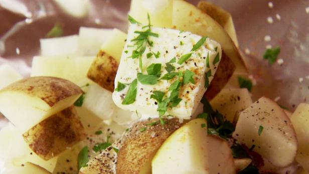 Grilled Potato Bundles