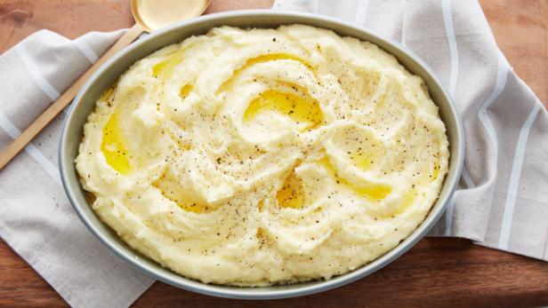 Ree's Creamy Mashed Potatoes | Food Network
