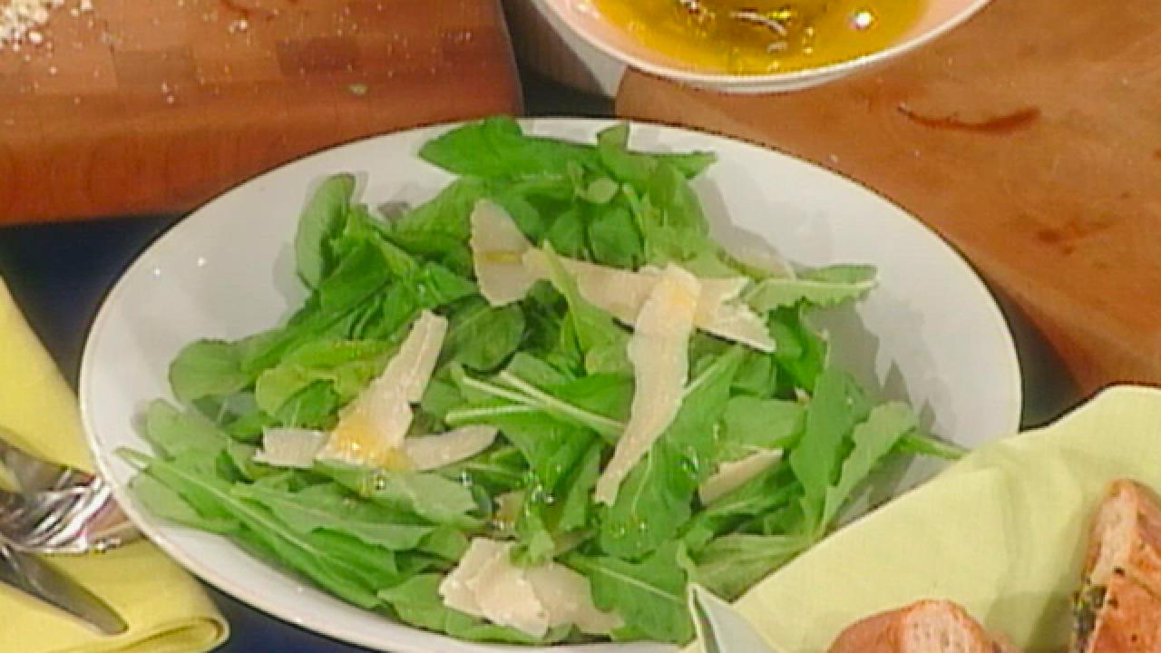 Tyler Florence Shares How to Prepare a Classic Arugula Salad
