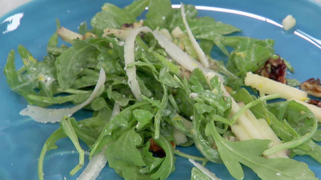 Sunny's Arugula Waldorf Salad