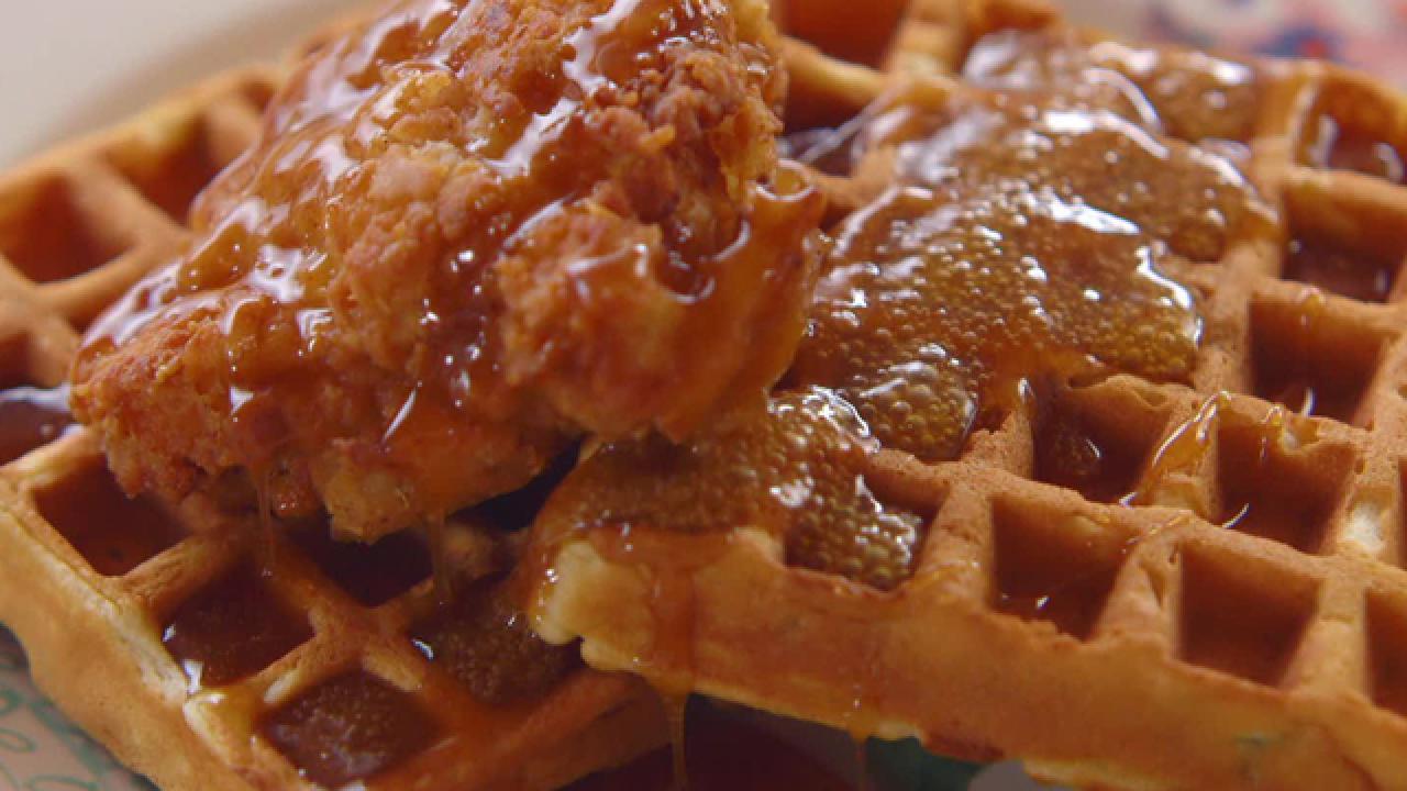 Ree's Chicken and Waffles