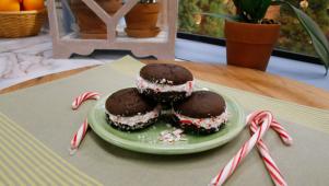 Chocolate Peppermint Whoopies