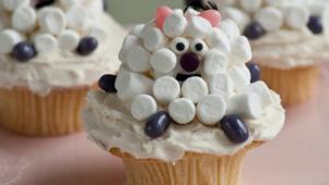 Little Lamb and Chick Cupcakes