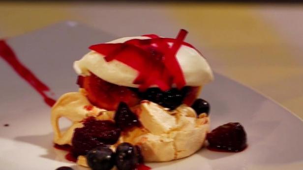 Championship Extras | Spring Baking Championship | Food Network