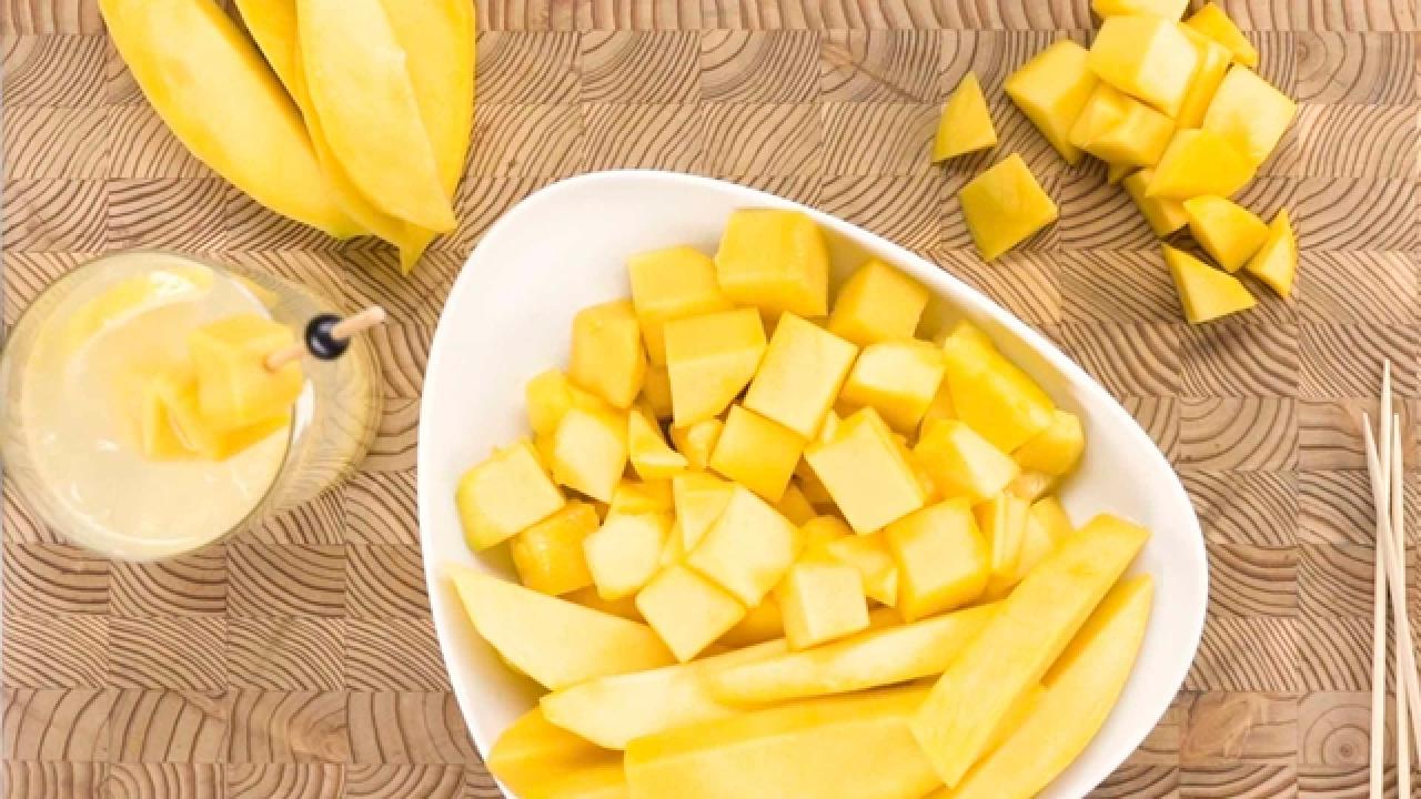 How to Peel and Slice a Mango