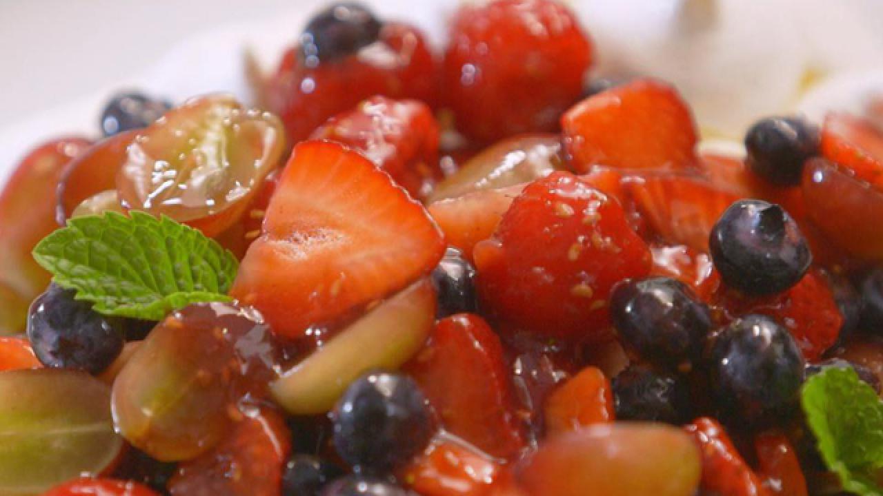 Pavlova Fruit Tart