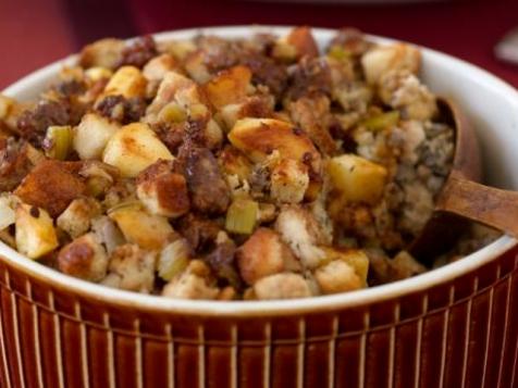 Sausage and Apple Dressing