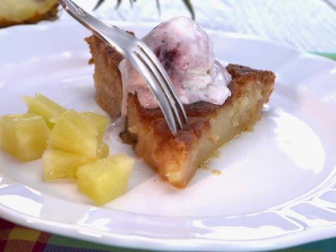 Pineapple-Vanilla Skillet Cake