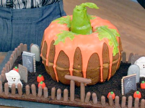 Pumpkin Cake Graveyard