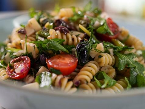 Pasta Salad with Tomatoes, Cucumbers and Onion-Olive Vinaigrette