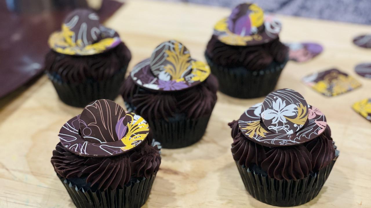 Easy Chocolate Decorations | Food Network