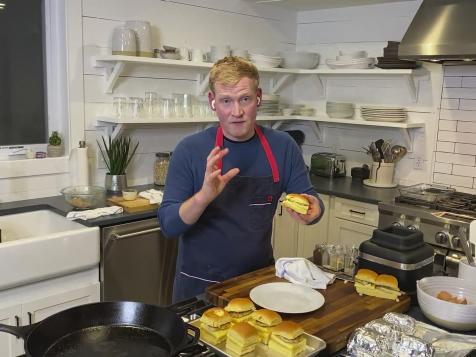 Make-Ahead Breakfast Sliders
