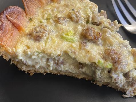 Sausage and Gravy Pie