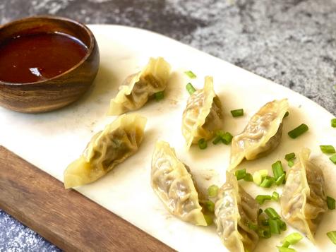 Bacon Cheeseburger Dumplings