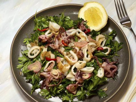 Grilled Calamari Salad