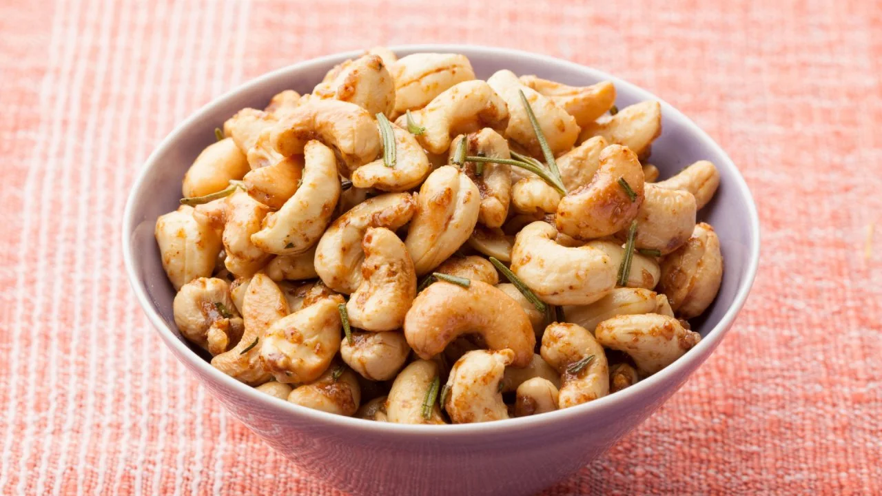 Rosemary Roasted Cashews