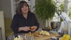 Pear-Apple-and-Cranberry Crisp